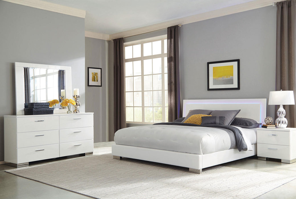 Felicity 4-piece California King Bedroom Set with LED Headboard Glossy White - National Warehouse Furniture (Buffalo, NY)