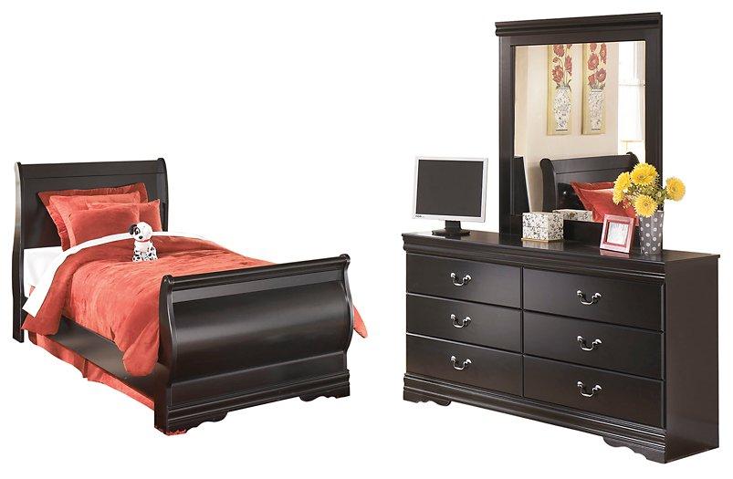 Huey Vineyard Bedroom Set - National Warehouse Furniture (Buffalo, NY)