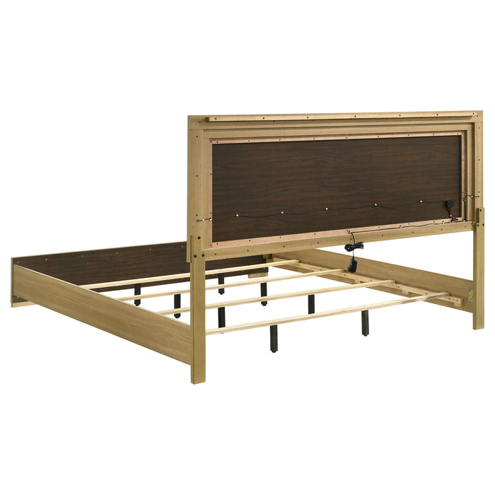 Hyland 4 & 5 Piece Bedroom Set E.King & Queen - National Warehouse Furniture (Buffalo, NY)