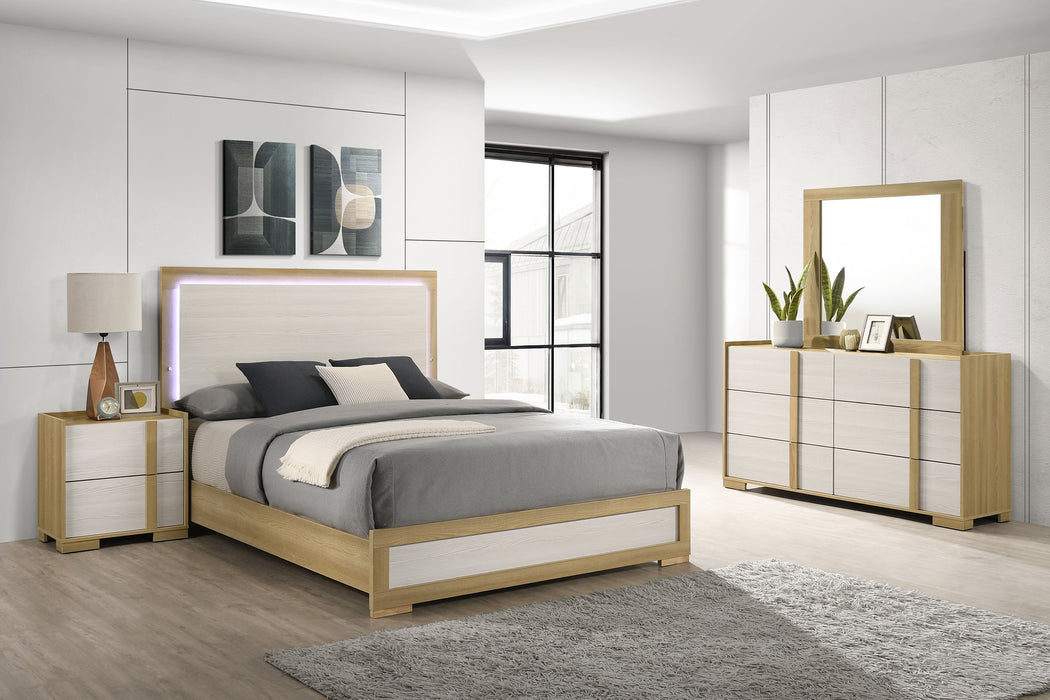Hyland 4 & 5 Piece Bedroom Set E.King & Queen - National Warehouse Furniture (Buffalo, NY)