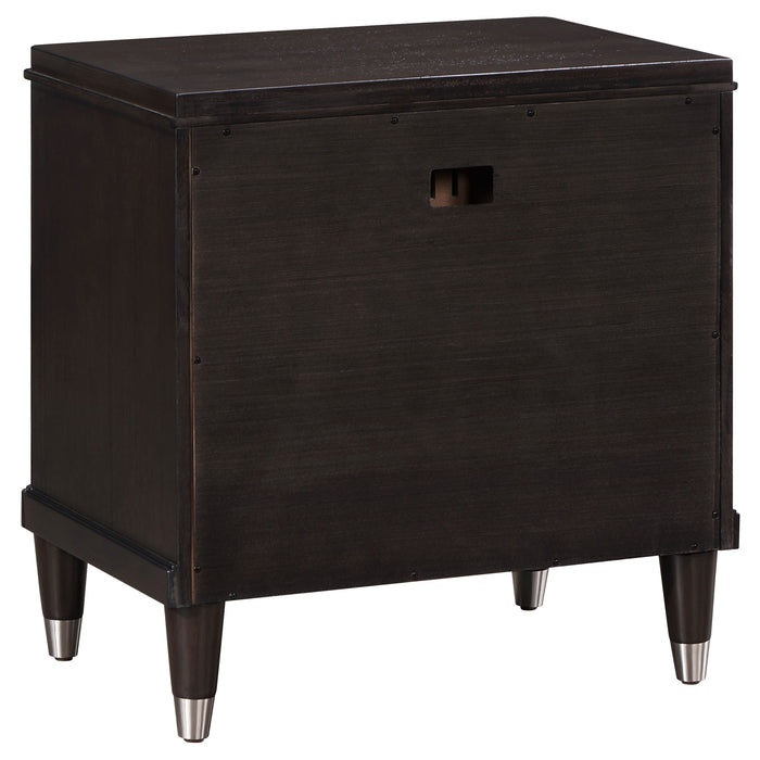 Emberlyn 4 & 5 Piece Bedroom Set - National Warehouse Furniture (Buffalo, NY)