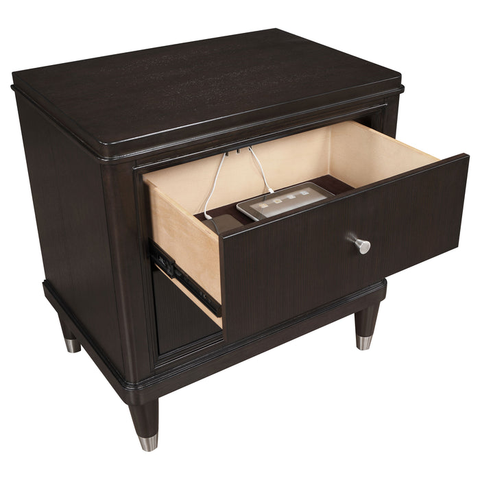 Emberlyn 4 & 5 Piece Bedroom Set - National Warehouse Furniture (Buffalo, NY)