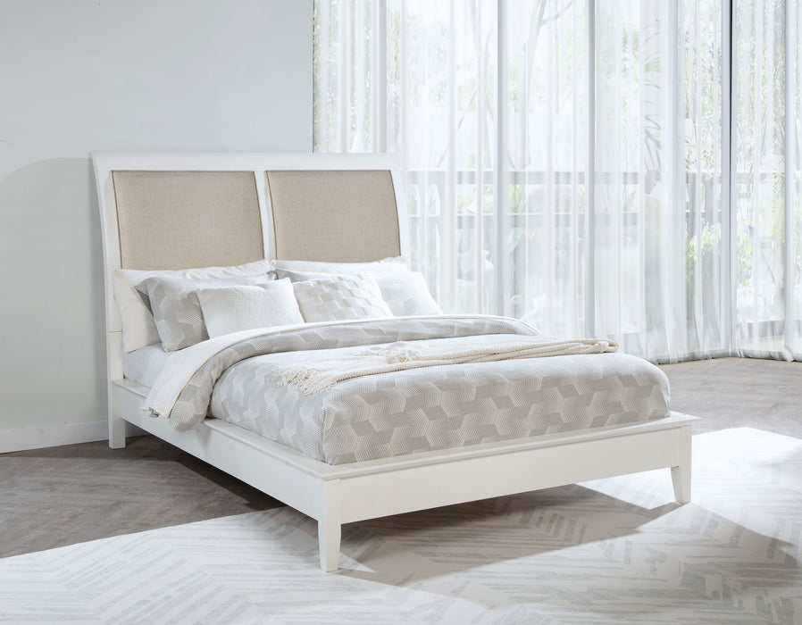 Bexhill California King, E.King, Queen Bed - National Warehouse Furniture (Buffalo, NY)