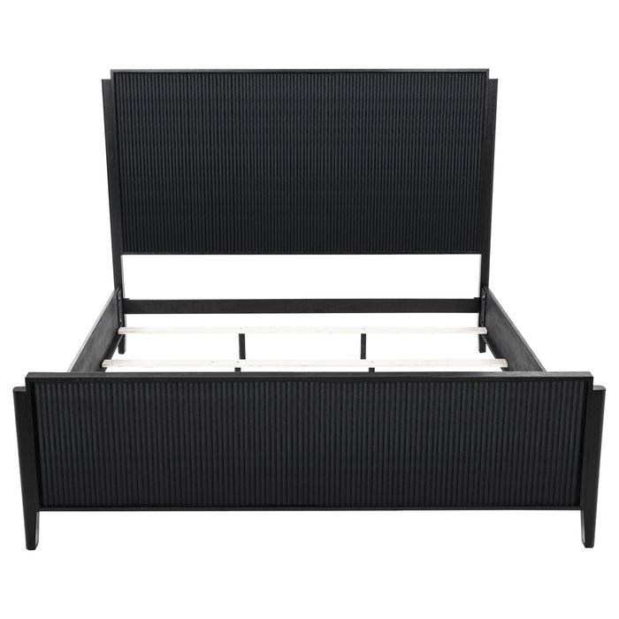 Brookmead California King, Eastren King, & Queen Bed - National Warehouse Furniture (Buffalo, NY)