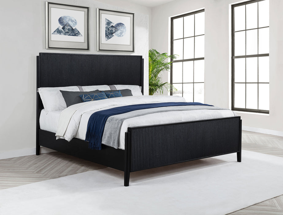Brookmead California King, Eastren King, & Queen Bed - National Warehouse Furniture (Buffalo, NY)