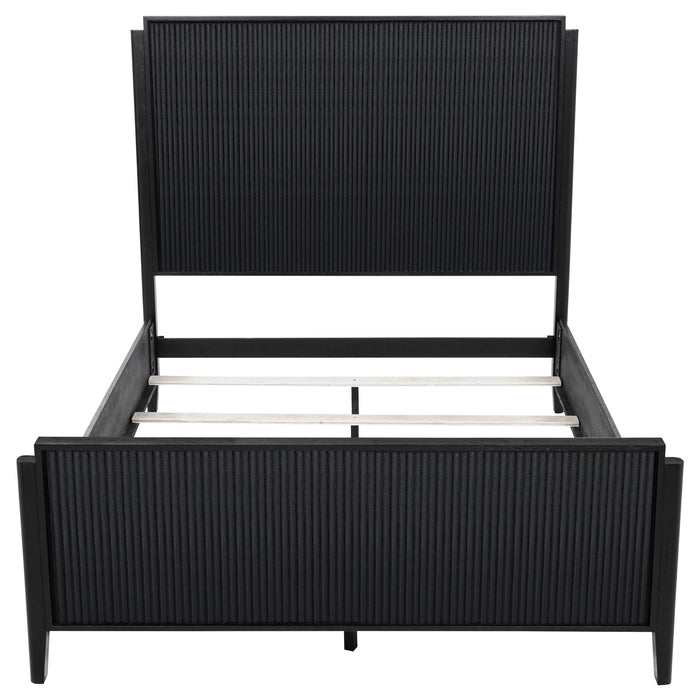Brookmead California King, Eastren King, & Queen Bed - National Warehouse Furniture (Buffalo, NY)