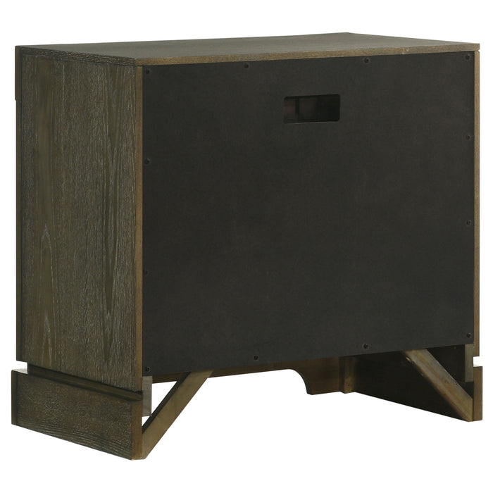 Gran Park 4 & 5 Piece Bedroom Set E.King, Queen, & Cal.King - National Warehouse Furniture (Buffalo, NY)