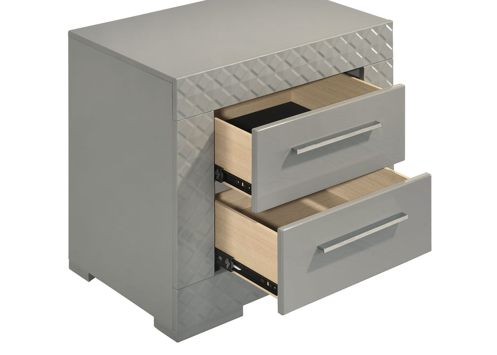 Ives 4 & 5 Piece Bedroom Set E.king & Queen White & Grey - National Warehouse Furniture (Buffalo, NY)