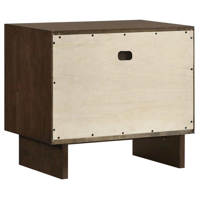Glenwood 4 & 5 Piece Bedroom Set Eastren king & Queen - National Warehouse Furniture (Buffalo, NY)