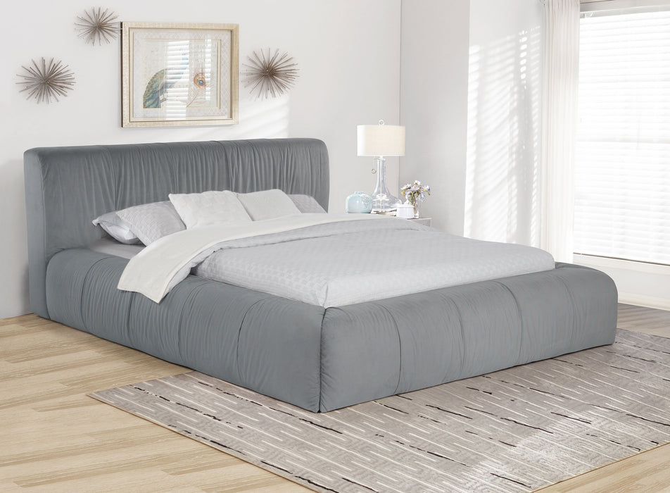Wilshire California King, E.king, & Queen Bed - National Warehouse Furniture (Buffalo, NY)
