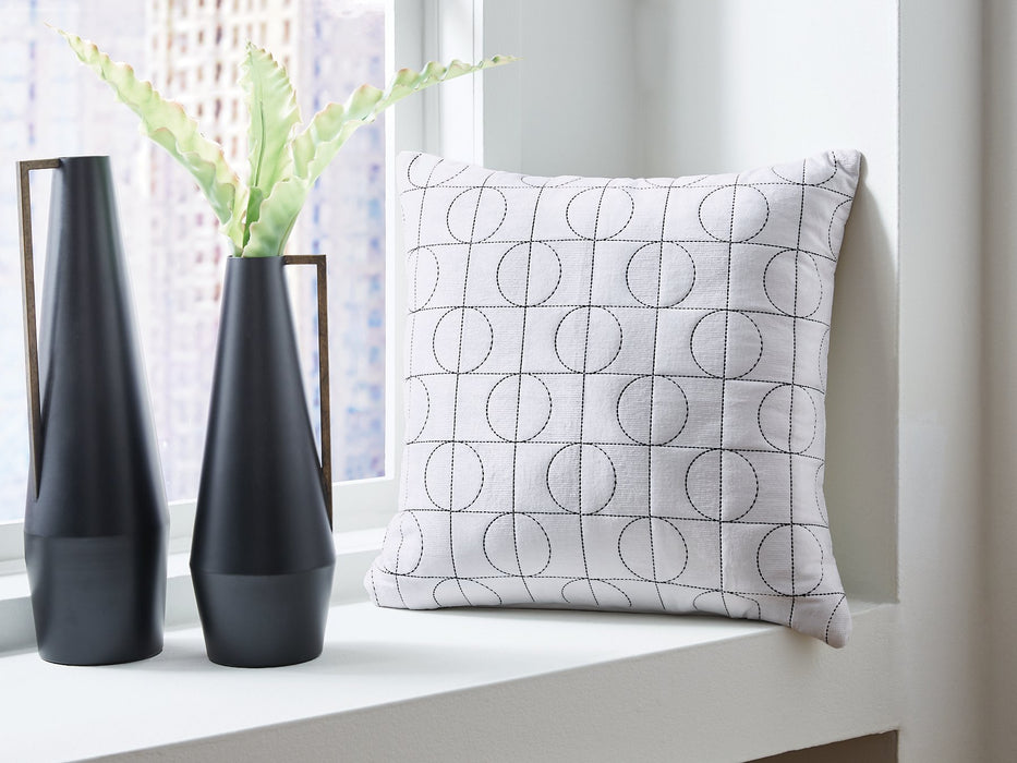Kydner Pillow (Set of 4) - National Warehouse Furniture (Buffalo, NY)