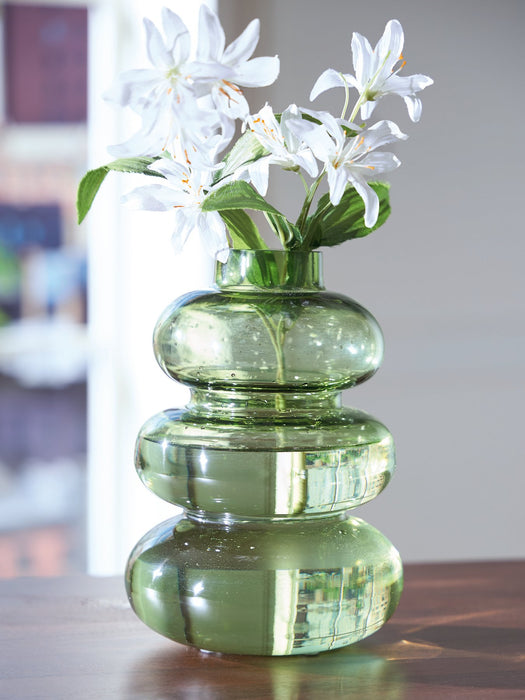 Renethorne Vase - National Warehouse Furniture (Buffalo, NY)