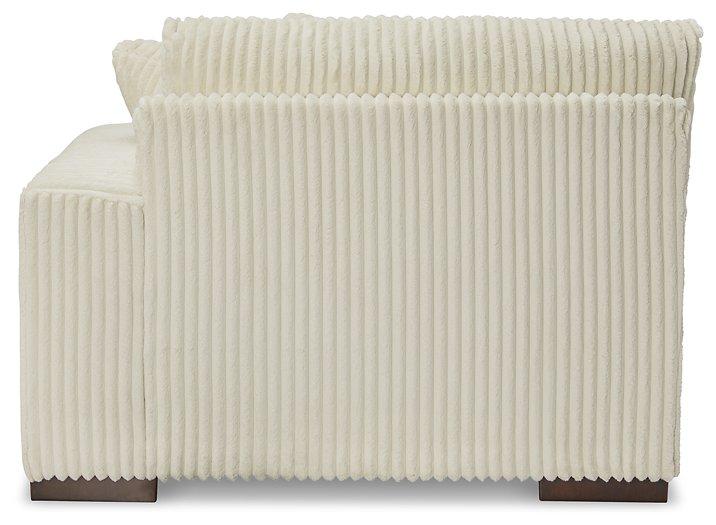 Lindyn Sectional Sofa - National Warehouse Furniture (Buffalo, NY)