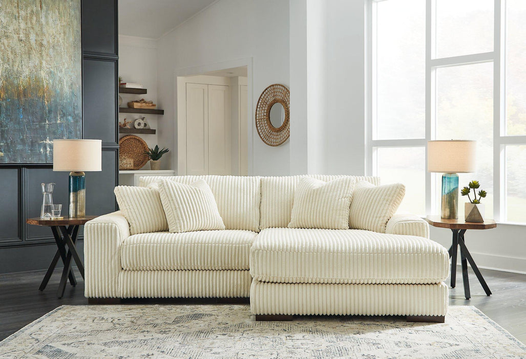 Lindyn Sectional with Chaise - National Warehouse Furniture (Buffalo, NY)