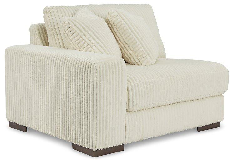 Lindyn Sectional Sofa - National Warehouse Furniture (Buffalo, NY)