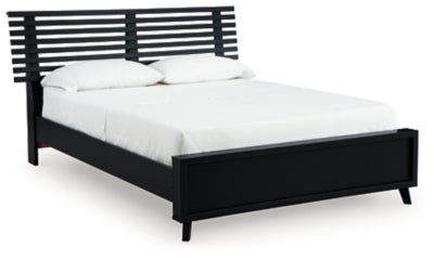 Danziar Queen Slat Bed - National Warehouse Furniture (Buffalo, NY)