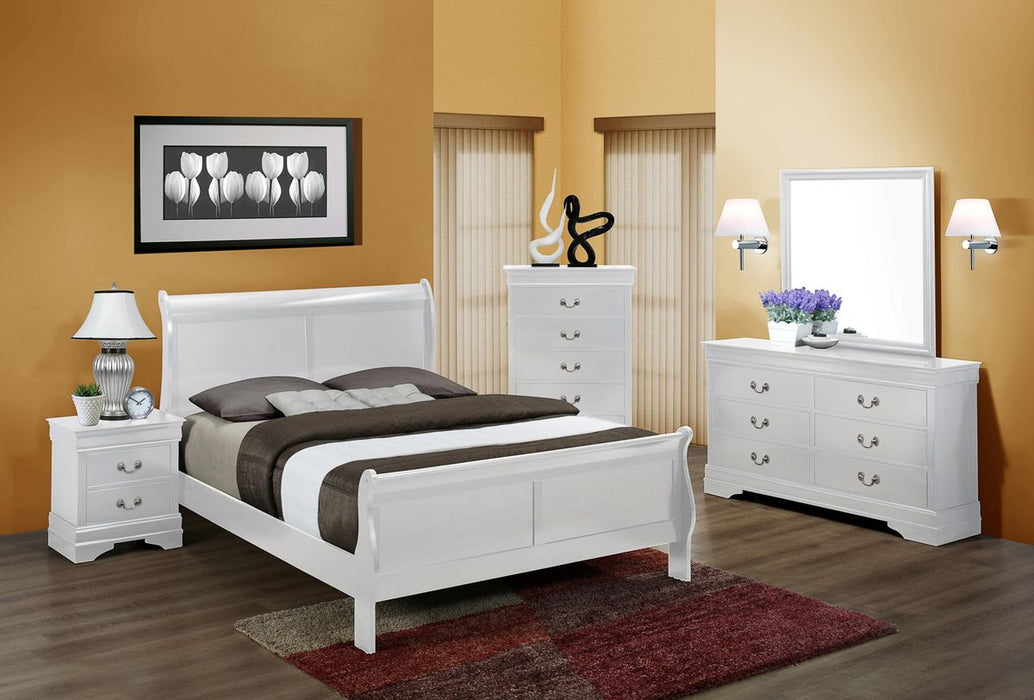 Crown Mark Louis Philip Chest in White