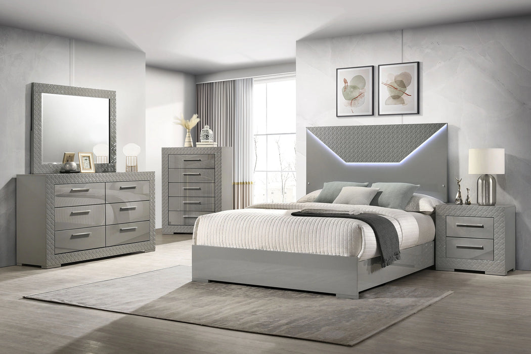 Ives Dresser with Mirror